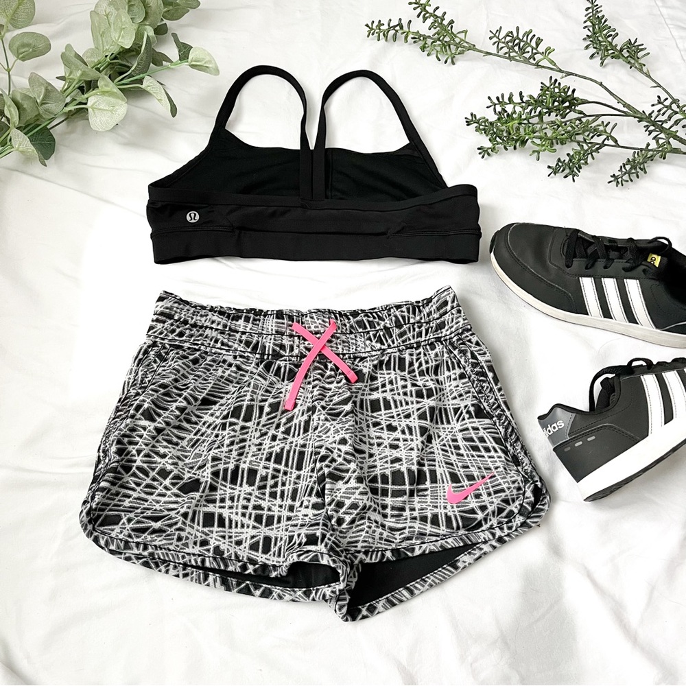 Black, Grey, Pink Nike Althletic Shorts Size S